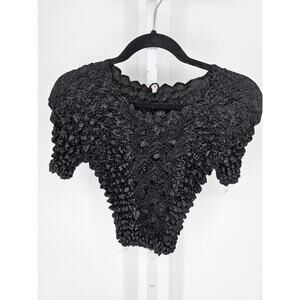 Vintage Y2K FC womens One Size Popcorn Short Stretchy Black Short Sleeve